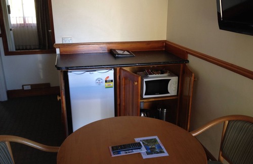 Katoomba Hotel | The 3 Explorers Motel