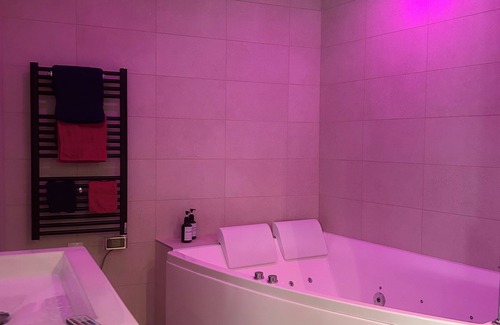 Tain-l'Hermitage Apartment | The 3-star Tournonaise suite