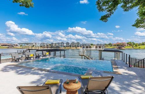 Kingsland House | The 563 Villa with Concierge Services