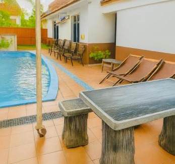 Alor Gajah House | The 5R Famosa Villa