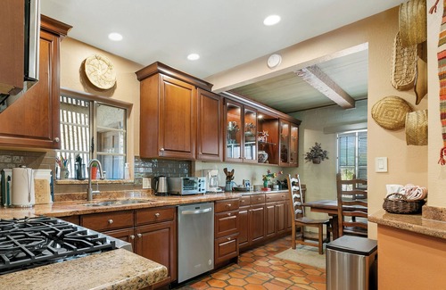 Sam Hughes House | The 9th St Retreat - a Southwestern Family-friendly Oasis in the Heart of Tucson