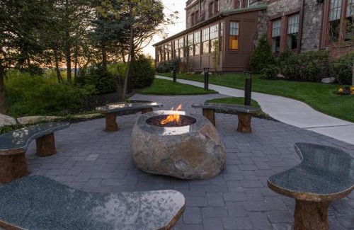 Peekskill Hotel | The Abbey Inn & Spa