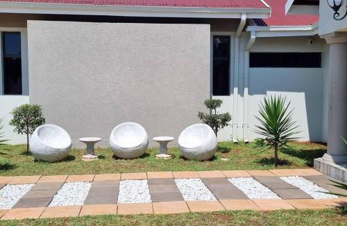 White River House | The Acres Home