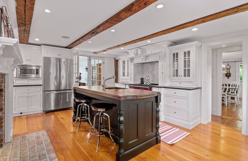 Kennebunkport House | The AMAZING Pearl. Historical Luxury is part of this hidden gem! UPSCALE HOME.