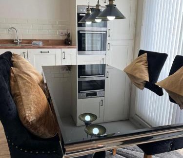 Sittingbourne House | The American style house