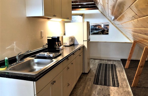 Pacific City Hotel | The Anchorage Motel