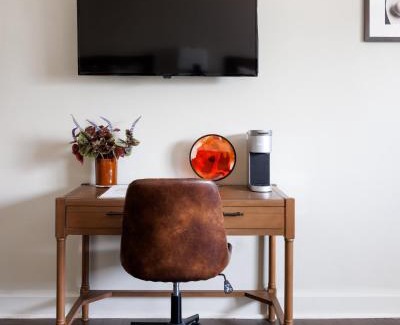 Great Neck Plaza Hotel | The Andrew Hotel