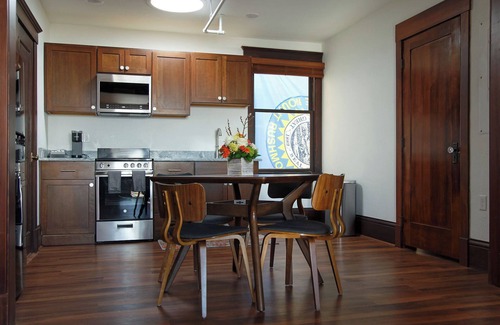 Dillon Hotel | The Andrus Hotel