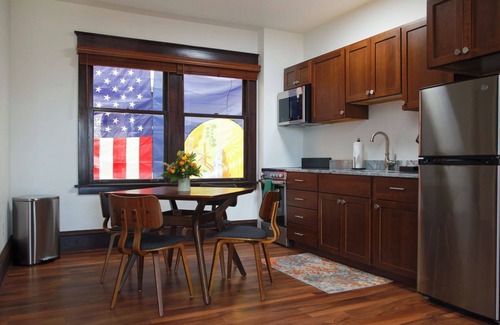 Dillon Hotel | The Andrus Hotel