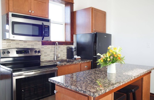 Dillon Hotel | The Andrus Hotel