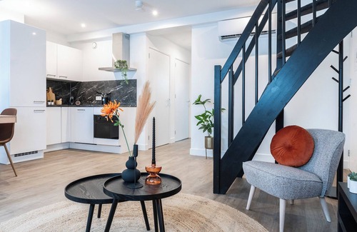 Municipality of Tilburg Apartment | The apartment features 3 good bedrooms, airco and new beds