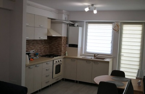 Bacau Apartment | The apartment is placed in a condominium located in a residential complex.