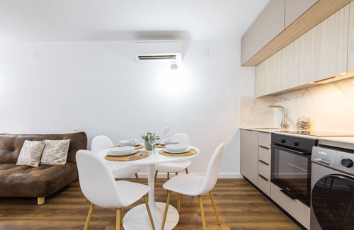 Sant Francesc Apartment | The Apolo Studio in Downtown by Florit Flats