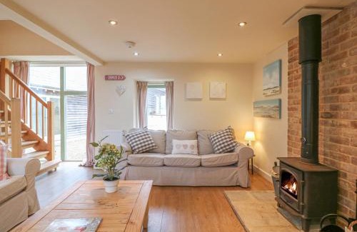 Axminster House | The Apple Barn at Wyke Farm