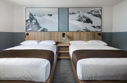 East Kootenay Hotel | The Approach Hotel