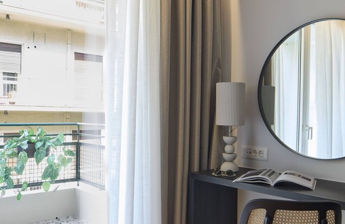 Neapoli Apartment | The Athenian Chic Apartment in Kolonaki