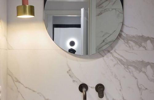 Neapoli Apartment | The Athenian Chic Apartment in Kolonaki