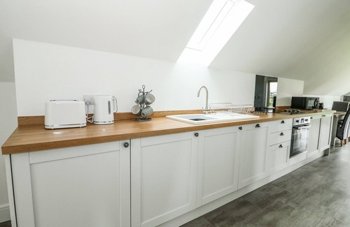 Blackborough End Cottage | The Attic