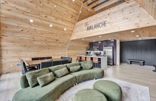 Blakeslee Cabin | The Avalanche A-Frame | Hot Tub | Lake Access