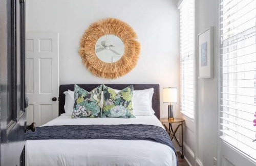 Cannonborough Elliotborough House | The Aviary at CasaZoe