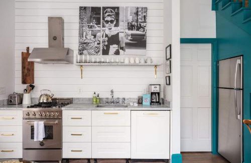 Cannonborough Elliotborough House | The Aviary at CasaZoe