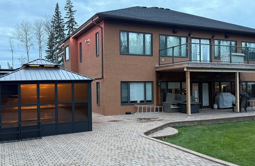 Candle Lake Cottage | The Back Nine House - 4BR Luxury Near Candle Lake Golf