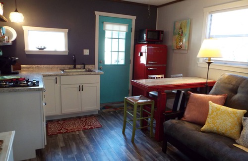 Dunnellon House | The Back Porch - The Florida Green-way from the comfort of the porch.