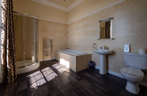 Anstruther Hotel | The Bank
