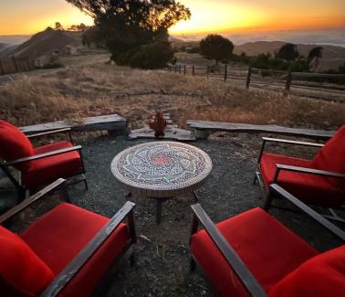 San Luis Obispo Cabin | The Barn at Eagles Landing Ranch