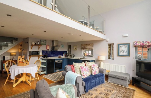 Llandrindod Wells Cottage | The Barn at Glanoer