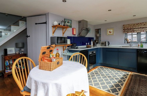 Llandrindod Wells Cottage | The Barn at Glanoer