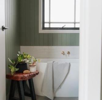 Sandy Creek Villa | The Barn - On Cockatoo Lane