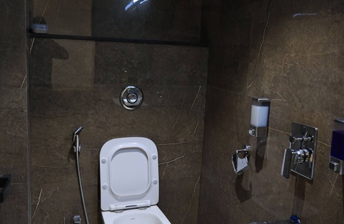 Gayariawas Hotel | The Basil Hotel