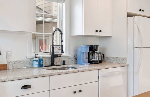 Newburyport House | The Basin House | Steps to Water | Work from Home