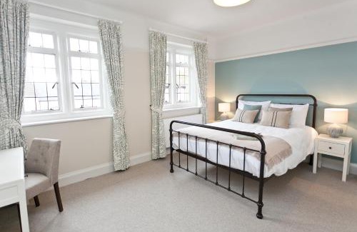 Cheddar Hotel | The Bath Arms Hotel