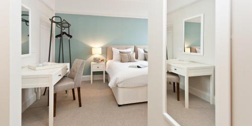 Cheddar Hotel | The Bath Arms Hotel