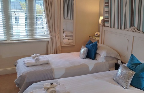 Bath Bed & Breakfast | The Bath House Boutique B&B