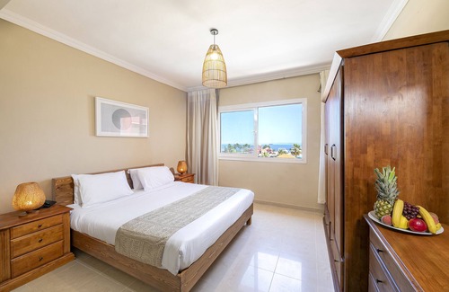 Sheraton Road -Sakkala Hotel | The Bay Hotel Hurghada Marina