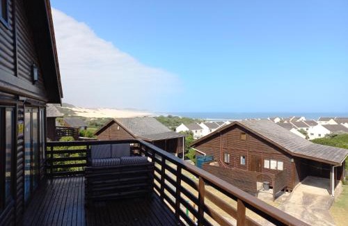 Port Alfred Apartment | The beach cabin with pool