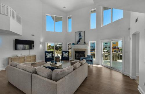 Lafitte Cove House | The Beach Celebration by Gulf Coast Getaways