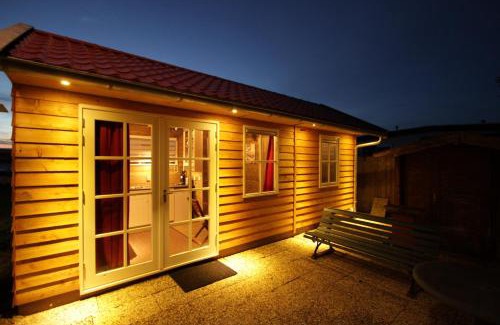 Molkwerum Cabin | The Beach-house nr.98