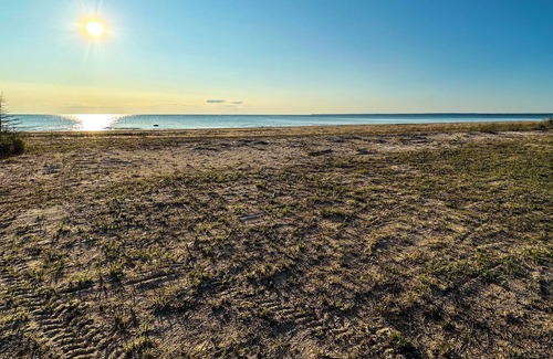 Millersburg House | The Beach House on Lake Huron