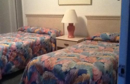 Wildwood Hotel | The Beach House