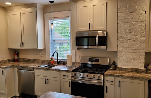 Racine House | The Beach Villa Lower at Michigan Blvd.
