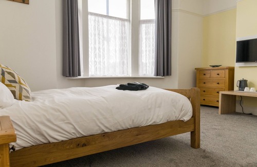 Redcar House | The Beachside