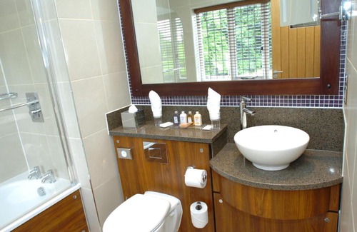 Warmingham Hotel | The Bear's Paw