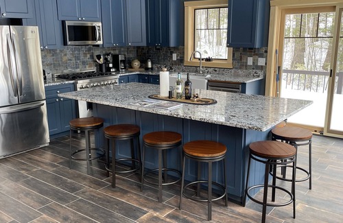 Millinocket Cabin | The BearsDen Lodge Mt Katahdin View/Lakefront