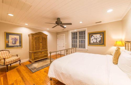 Historic Downtown Hotel | The Beaufort Inn