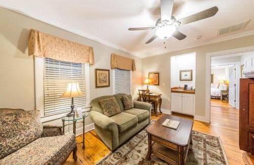 Historic Downtown Hotel | The Beaufort Inn