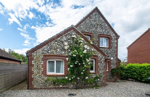 Langham House | The Beeches - Three Bedroom House, Sleeps 6